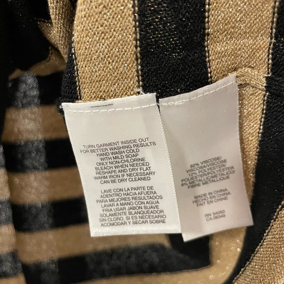 Jones of New York Sweater - Picture 3 of 5